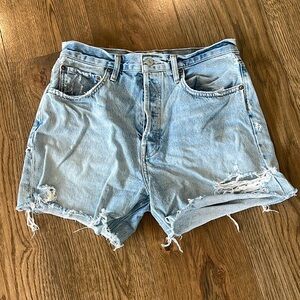AGOLDE LIGHT WASH JEAN SHORTS